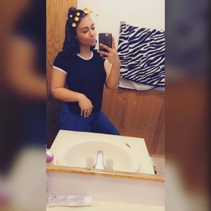 Meet your Posher, Kiana